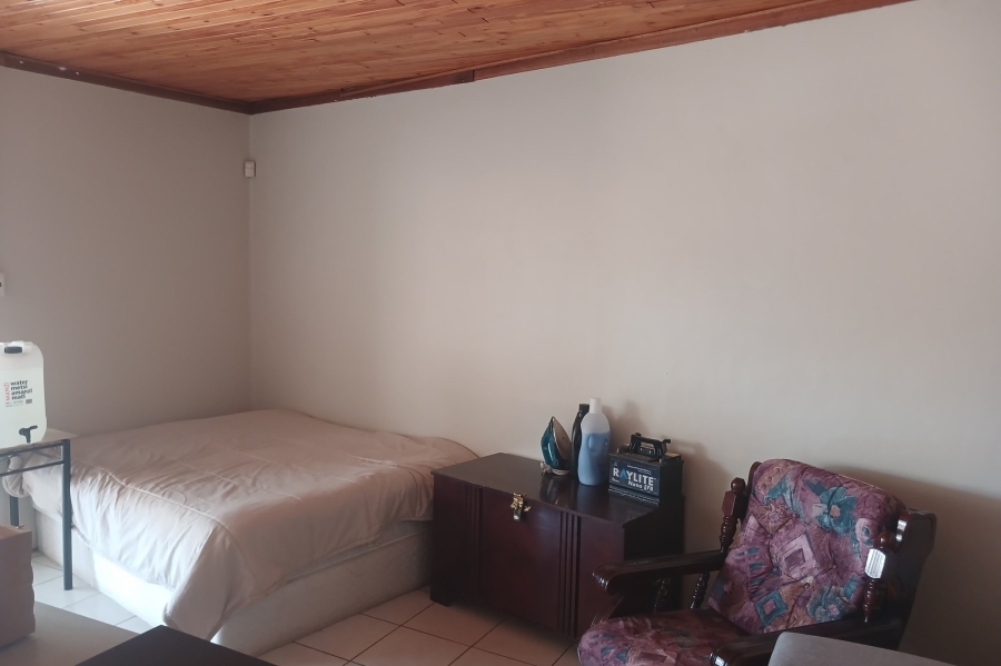 To Let commercial Property for Rent in West End Northern Cape